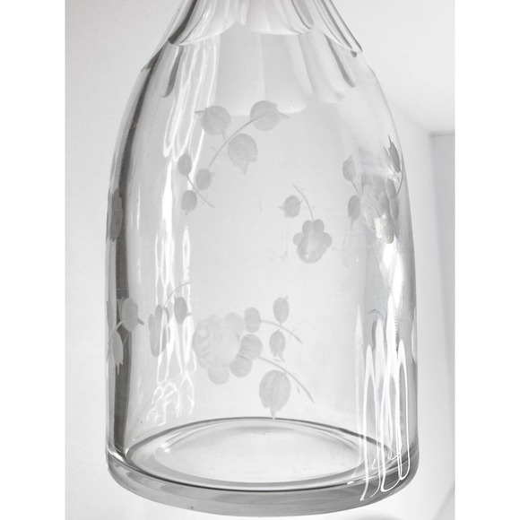 Antique Circa. 1910’s Crystal Etched Rose Wine/Cordial Decanter w/Stopper, 9.5” - Picture 3 of 10